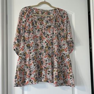 Floral flowy office top, XL, Loft